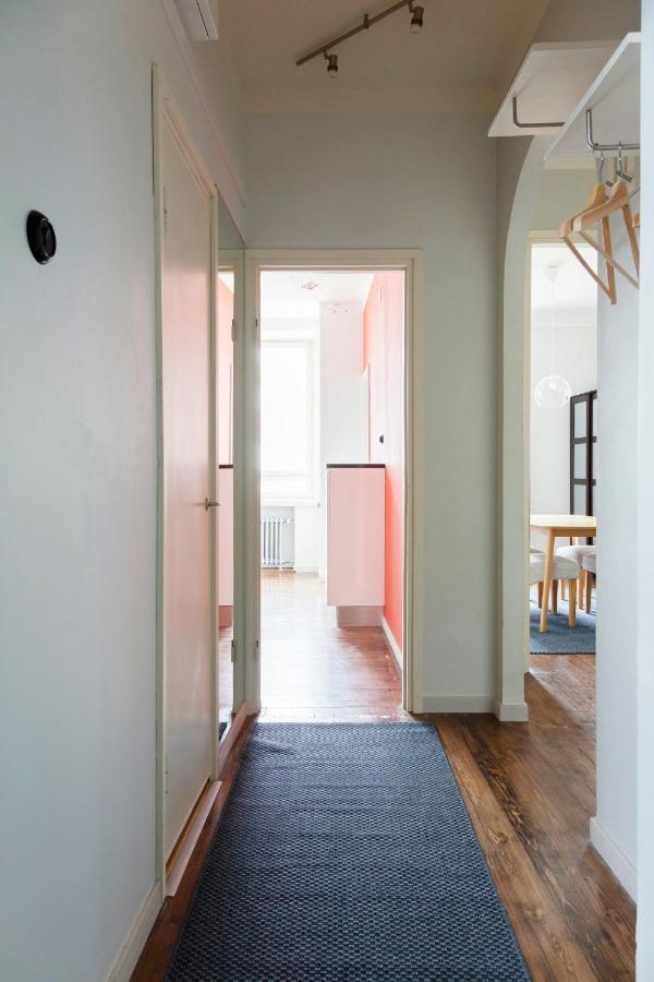 2Ndhomes Kamppi 1Br Apartment With Amazing City Views ヘルシンキ エクステリア 写真